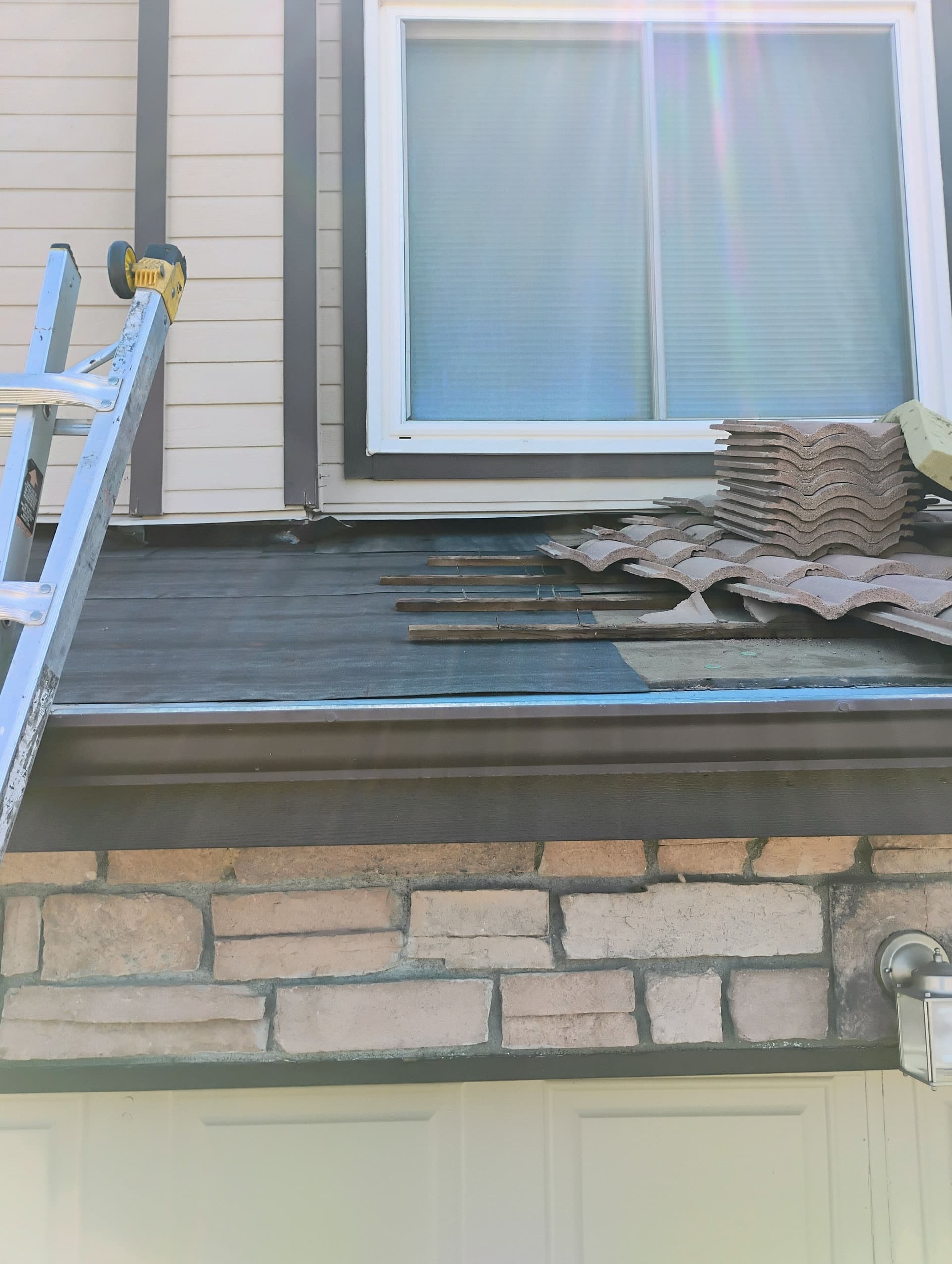 Gallery photos for Leaky Tile Roof Fixed Before the Damage Could Spread: Image #1