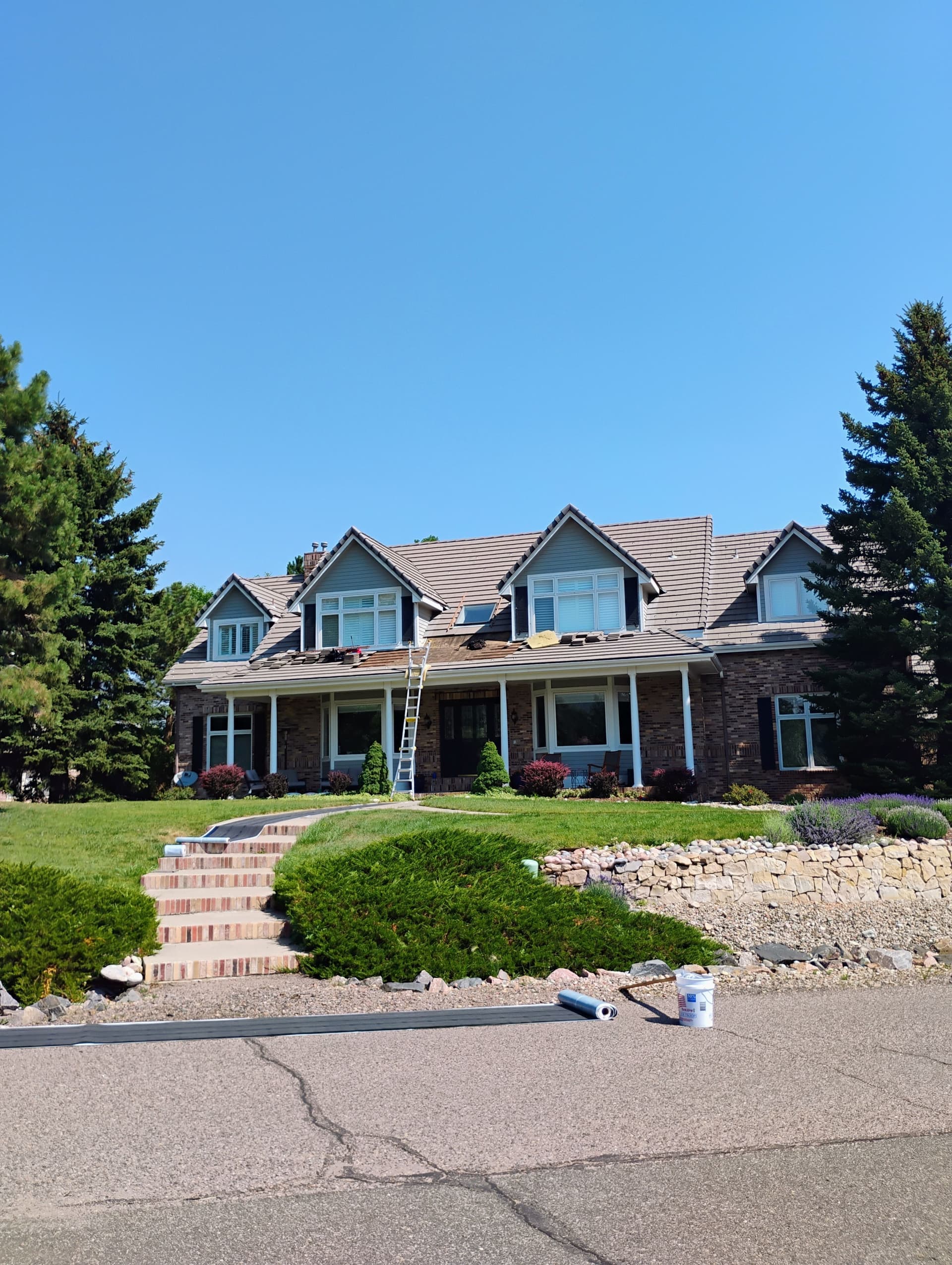 Tile Roof Leak Repair in Ken Caryl image